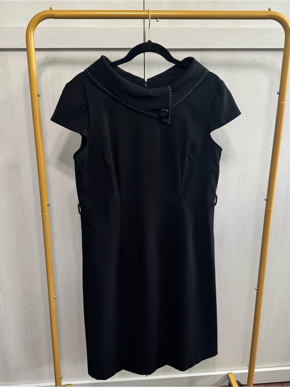 London Times Black Cap Sleeve Dress with Asymmetric Collar